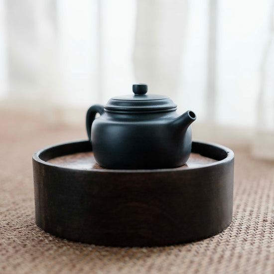 Yixing Vintage Green Clay Dé Zhōng Teapot