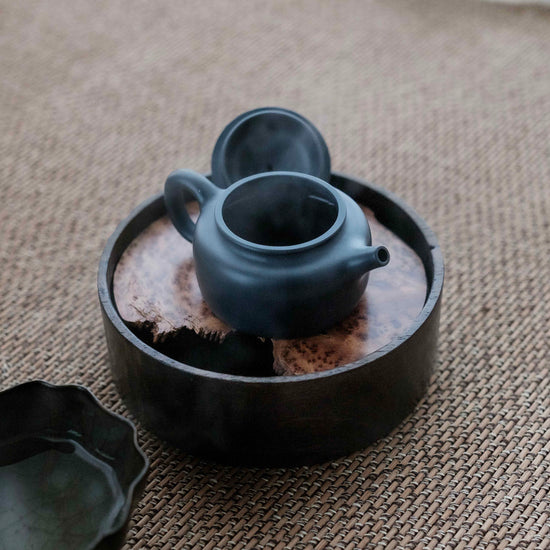 Yixing Vintage Green Clay Dé Zhōng Teapot